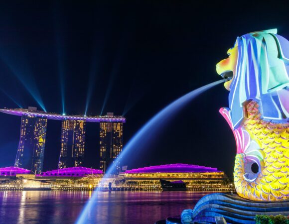Singapore Travel Guide 2025 – Top Places, Food & Tips